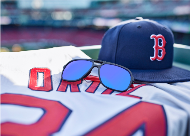Ortiz’s jersey and cap with Zenni black aviator sunglasses.