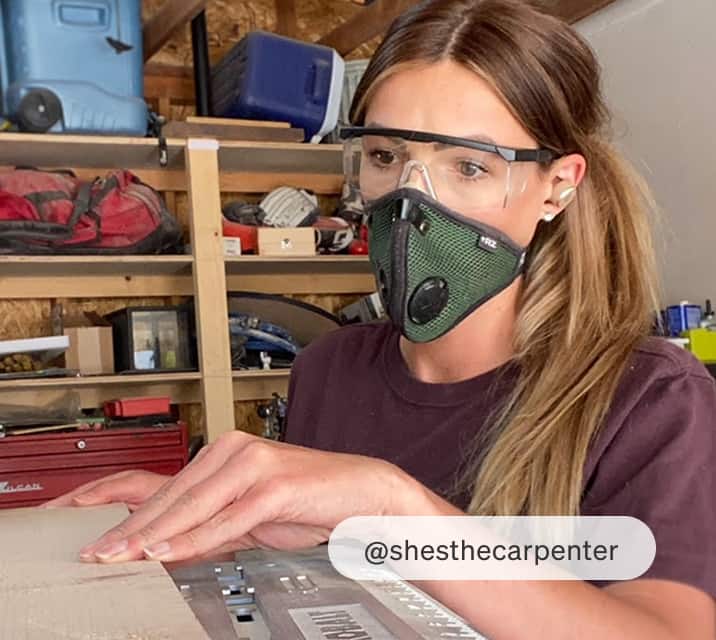 Image of Ashley (@shesthecarpenter) wearing Zenni fitover and protective goggles #A70180521.