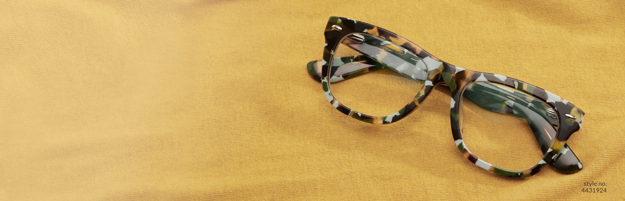 Image of Zenni square kids glasses #4431926 against a yellow background.