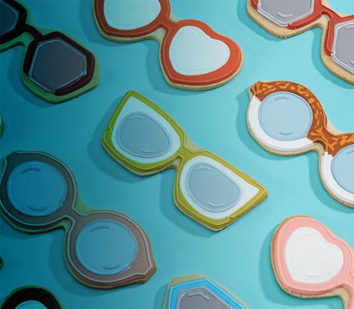 Explore our varieties of fashion tips and expert advice for all face shapes on beautiful glasses and sunglasses