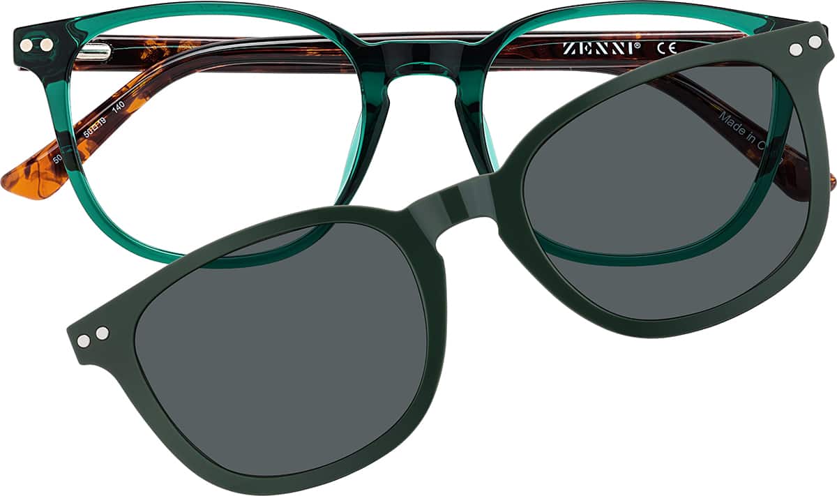 Front view of Polarized Magnetic Clip On Glasses 99121924 in Green