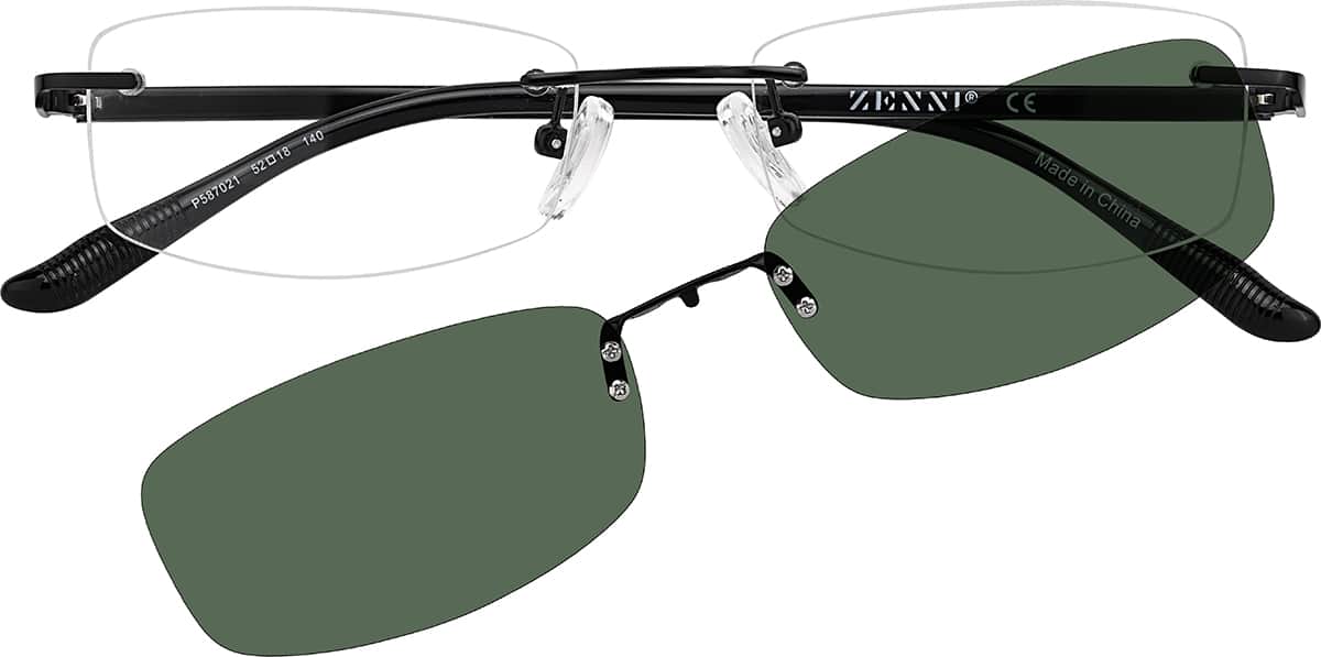 Front view of Polarized Rectangle Magnetic Clip-on Glasses P587021 in Black