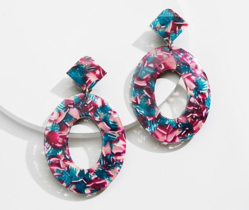 Image of oval drop earrings in floral #A750000239.