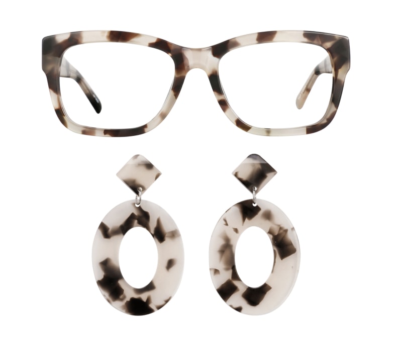 Image of zenni square glasses #4413825 next to earrings #A750000235.
