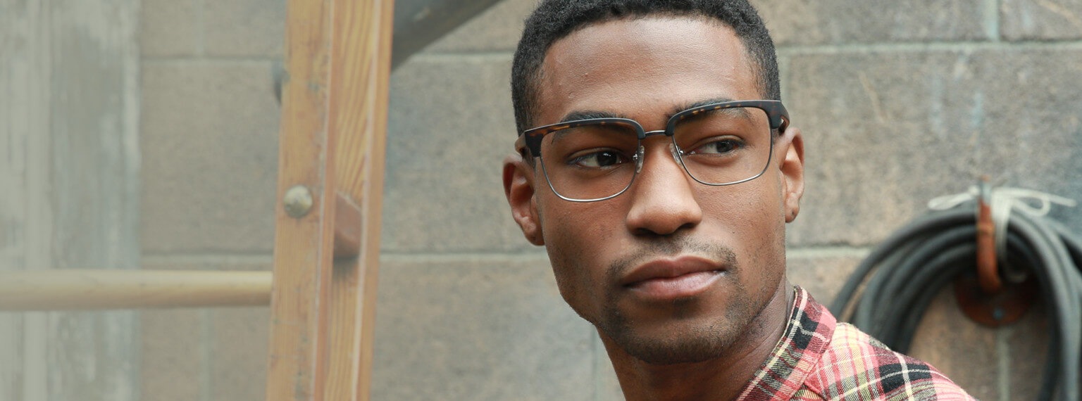 Shop Zenni LA Collection Cahuenga style, make a style-savvy statement in timeless browline glasses.