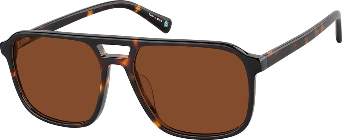 Angle view of Aviator Sunglasses 116625 in Tortoiseshell