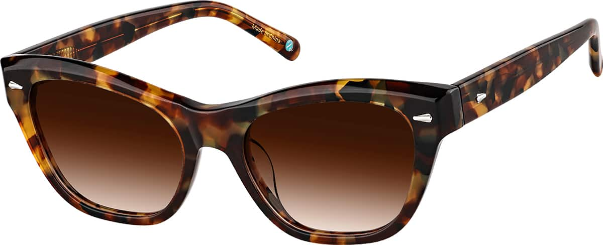 Angle view of Cat-Eye Sunglasses 117425 in Tortoiseshell