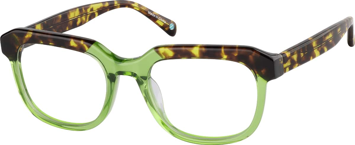 Angle view of Apfel Allure  4467924 in Green