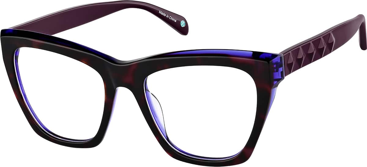 Angle view of Iconic Iris 4468617 in Purple