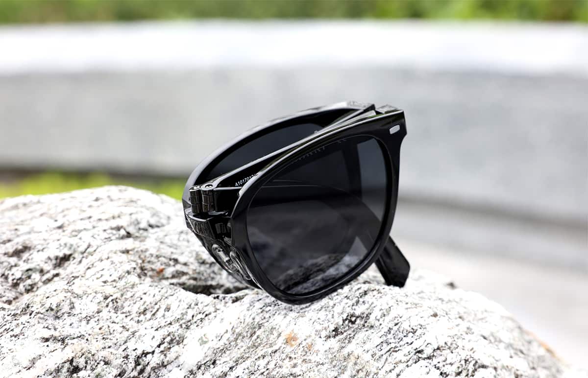 Image of Foldable Square Sunglases