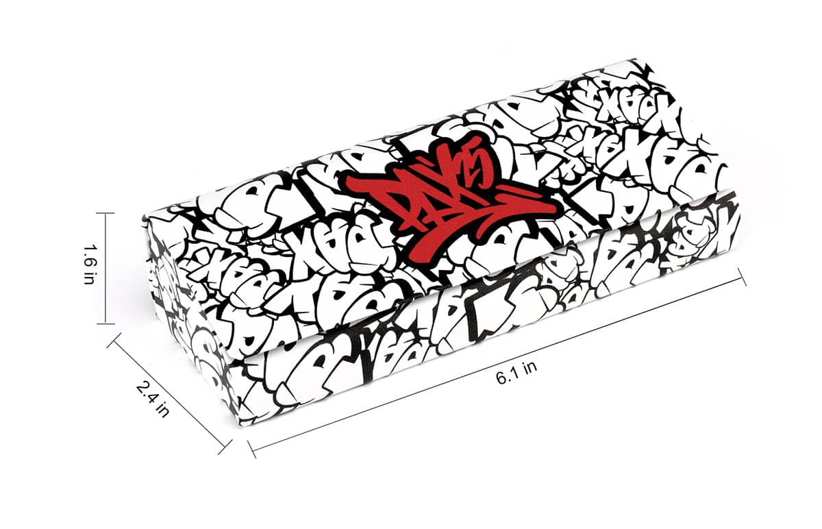 Black and White PAX Deluxe Eyewear Case-angle-view-04