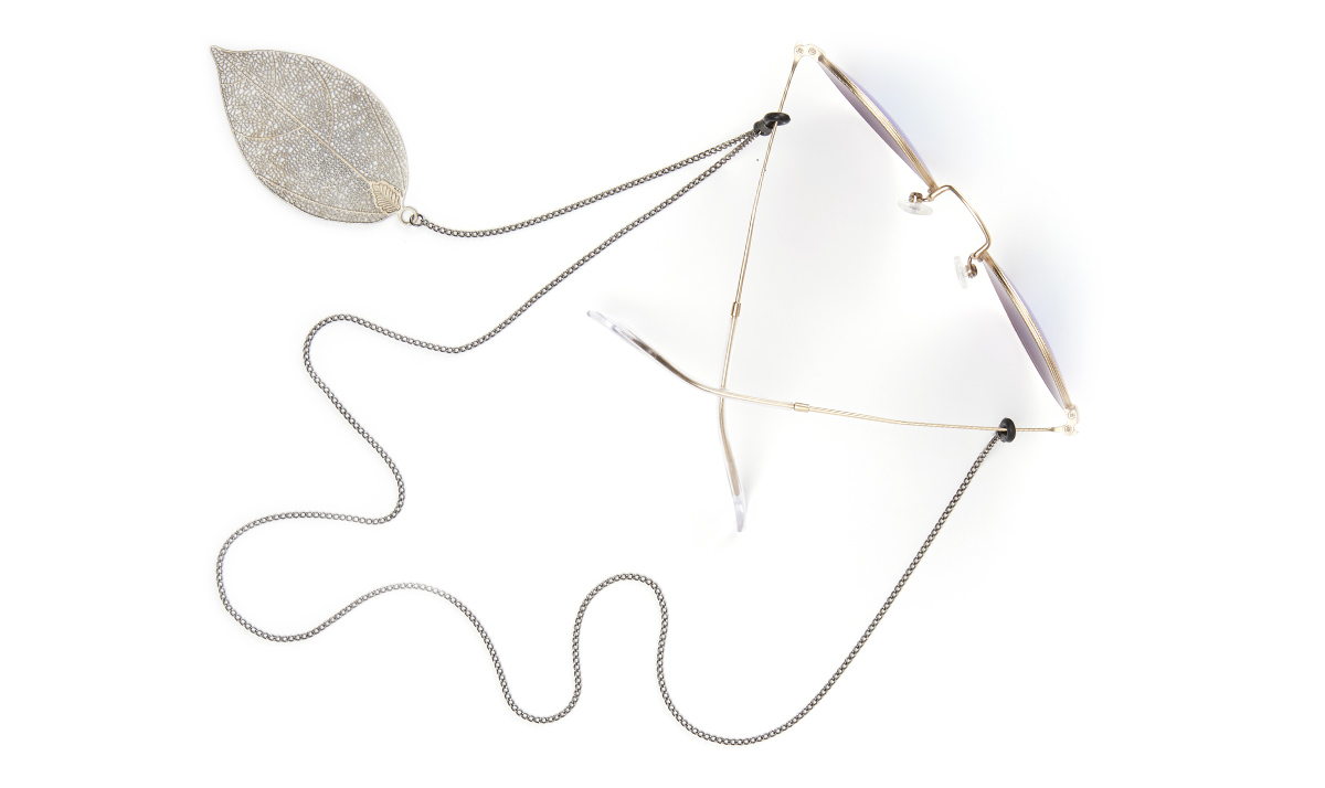 Gray Metal Eyeglass Chain
