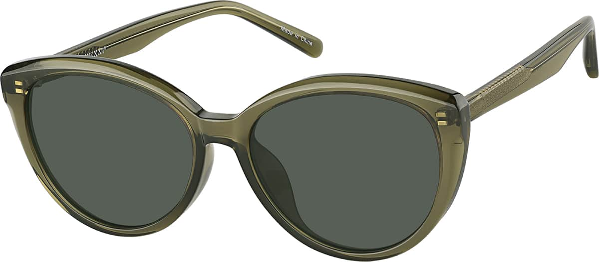 Angle view of Cat-Eye Sunglasses T00192412 in Green