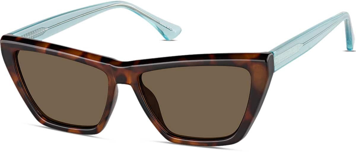 Angle view of Cat-Eye Sunglasses T01572515 in Tortoiseshell