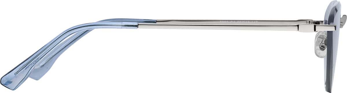 Side view of Cat-Eye Sunglasses T04041116 in Silver