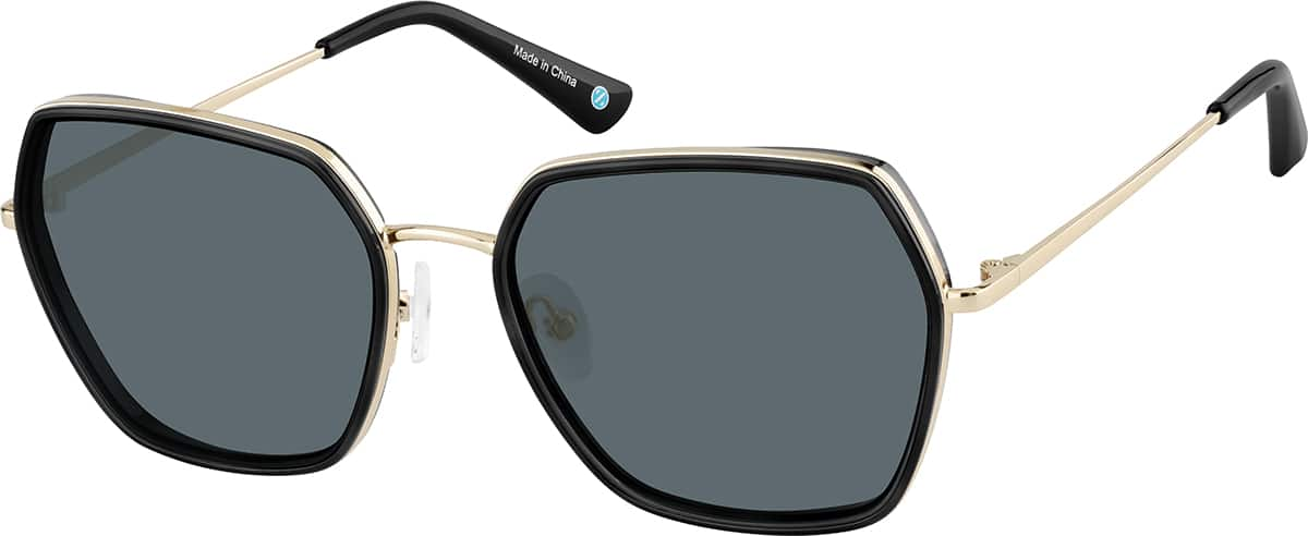 Angle view of Geometric Sunglasses T05552112 in Black